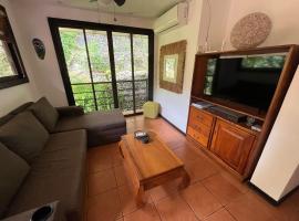 Condo Mono Titi โรงแรมในเกโปส