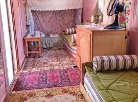 Momo's villa 2nd room