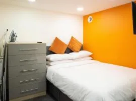 City Centre Studio With Self Check-In Washer Dryer Netflix & WiFi