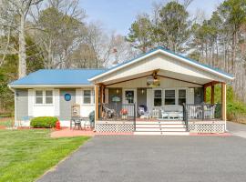 Families w/ Pets! Home 4 Mi to Ocean City Beach, Hotel in Berlin