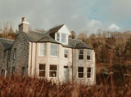 Cuilcheanna House - near Glencoe - room only or breakfast available, hotel i Onich