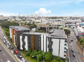 Ramada by Wyndham Newmarket Auckland