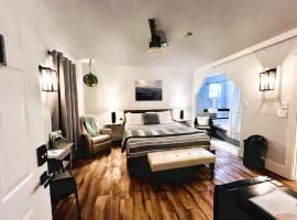 Eagle’s Landing Lodge, hótel í Custer