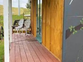 Waitomo Farmstay - Morepork Cabin 7