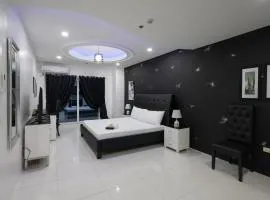 Kandi Heaven - 1 Bedroom Suite