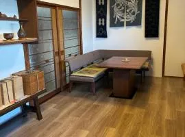 natsune 1日1組限定のアートが息づく静かな平屋 宇野駅徒歩20分