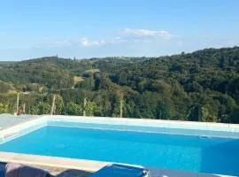 Awesome Home In Banfi
