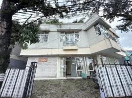 Guesthouse Anggrek BSD