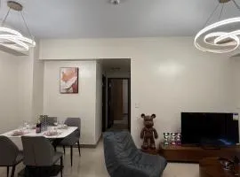Modern Cozy 2BR Next to Okada Casino Manila Airsports MOA