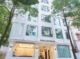 Dinh Ami Hanoi Hotel, hotel i Hanoi