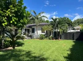 Biscayne Park Guest House