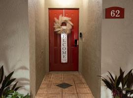 Budget Friendly Room with Parking, hotel di Boynton Beach