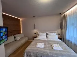 MOREHOME Zentral Parkplatz Balkon nähe Therme