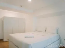Spacious and Elegant 3BR at Loft Kingland Avenue Apartment By Travelio