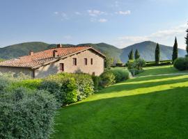 Agriturismo Il Colle, smještaj na farmi u gradu 'Poggio Alla Croce'