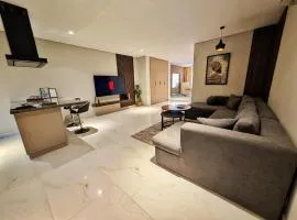 MM Alam Gulberg - Premium One-Bed Apartment