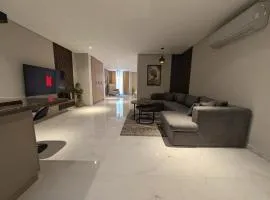 Avenair, MM Alam, Gulberg - Executive One-Bed Apartment
