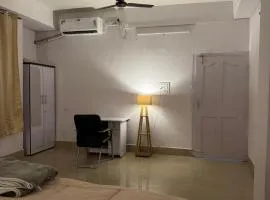 Silo namlo 2BHK