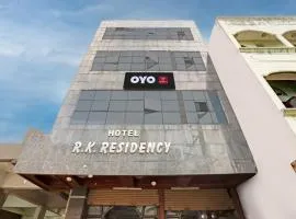 SPOT ON Hotel Rk Residency Near MGBS Bus station