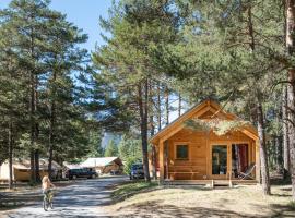 Huttopia La Clarée, hotel en Val-des-Prés