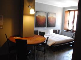 Residence Corona Grossa, serviced apartment in Ciriè