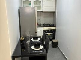 Jackies home, готель в Ешпаргуші
