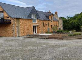 Logis de la Provosterie CLICRO, hotel i Ahuillé