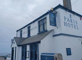 The Paris Hotel, hotel in Coverack
