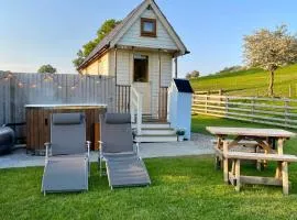 The Niblet Bonnie View Glamping Cabins, Helmsley