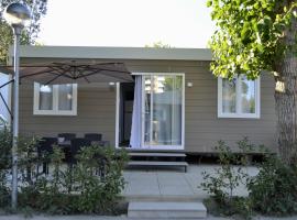 Camping 4 Cerchi Ecogreen, khách sạn ở Lido di Fermo