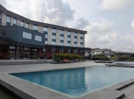 Viesnīca SOAHO Douala Airport Hôtel pilsētā Duala