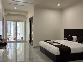 The Backpacker hostel by Surendra rajak