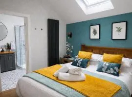Couples Retreat - Cosy Modern Cottage ,Near Carlisle, the Borders and the Nrth Pennines , near village pub & in peaceful village location