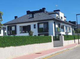 Acogedor y moderno apartamento en Loredo Beach, hotel u gradu 'Loredo'