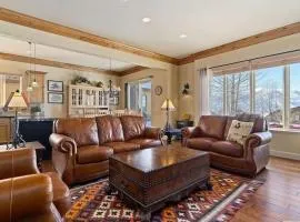 Powder Mtn Wolf Den TR11Ski Retreat Dog Friendly