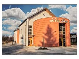 Hotel Lord Krosno