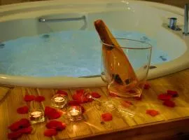 Suite Grotta della luna - Romantic Luxury Jacuzzi