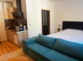 HDG Hôtel Gare de L'Isle Adam Appart's Hotel