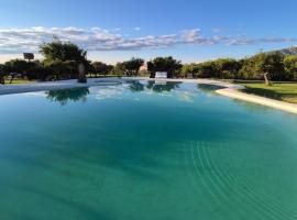 Caranday, hotel i Cortaderas