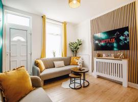 Elegant City Retreat Free Parking 13 PPL, hotel a Walkly
