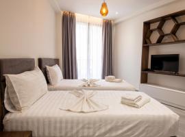 The Honeycomb Boutique Hotel, hotell i Golem