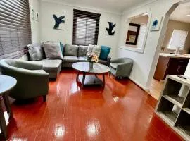 Hazel Park 2 bedroom Bangalow