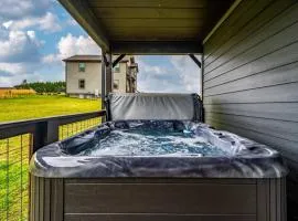 Dog Friendly Smokies Cabin Hot Tub & Arcade