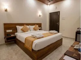 Hotel Relax Inn Ganga - Best Budget Hotels Family Hotels in Rishikesh