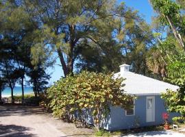 Bamboo Apartments, hotel a Holmes Beach