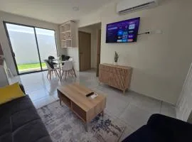 Fly & Stay Comalapa