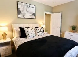 Spacious 2BR Haven Near Sheffield Centre
