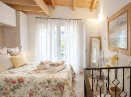 Fedra's cozy apartment in Roda beach