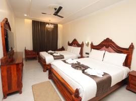 Hotel Shringar Mahal Vrindavan, hotelli kohteessa Chhatikara