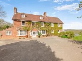 6 Bed in Hadlow Down oc-g36329
